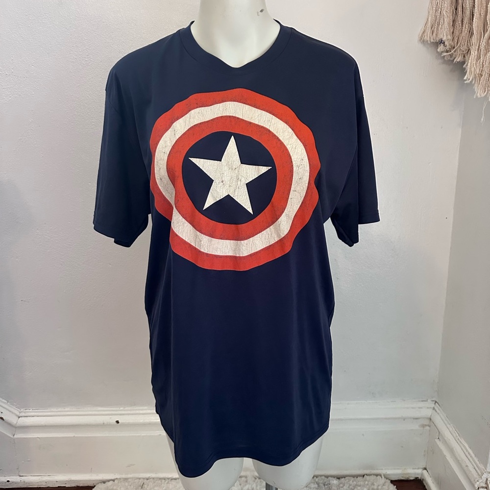 Marvel Blue and Red Captain America Short Sleeve Tee